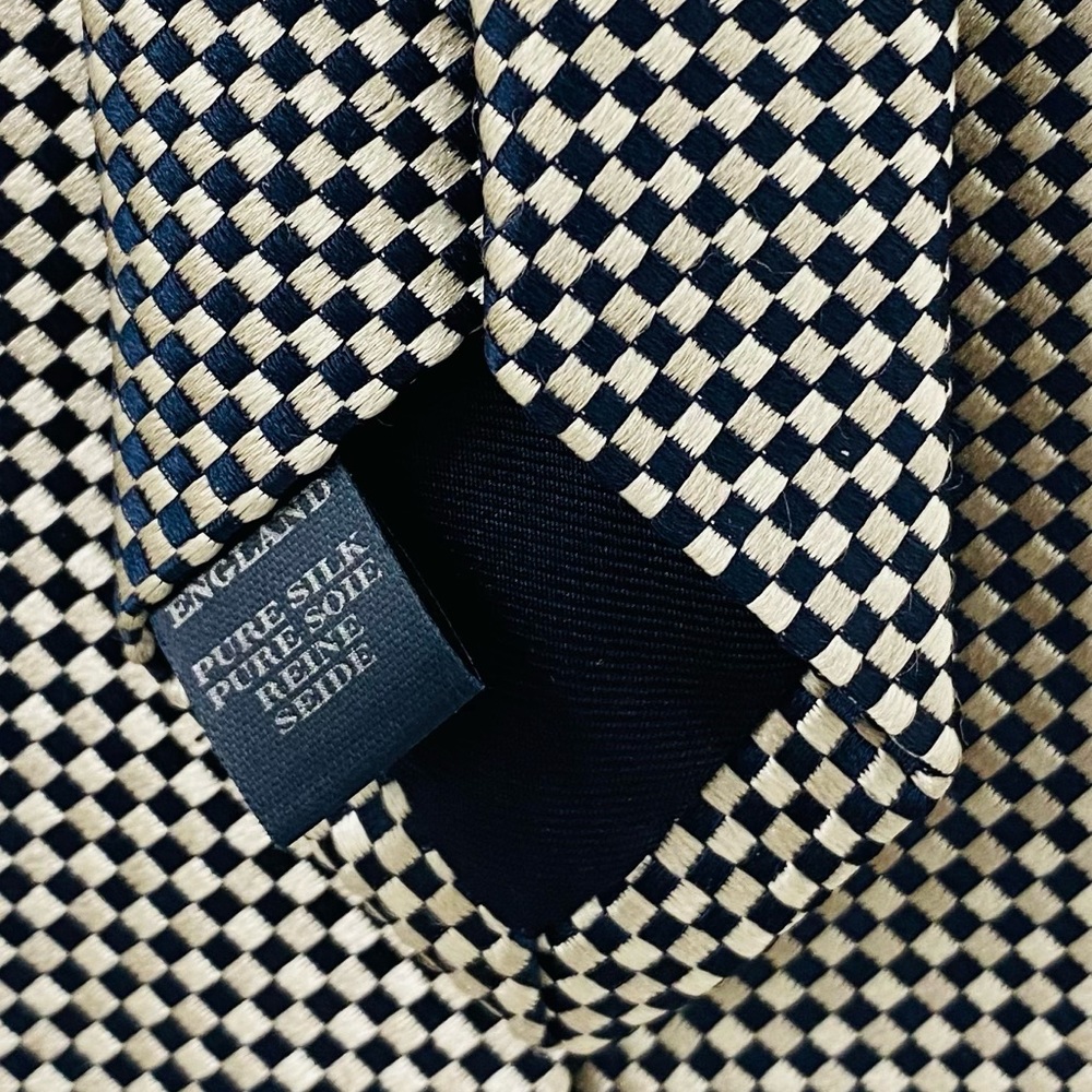 Burberry Silk Tie Hand Made - Picture 4 of 6